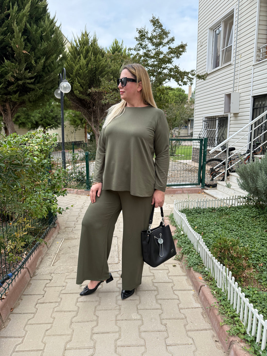 Rahat & Şık İki İplik Penye Takım – Haki