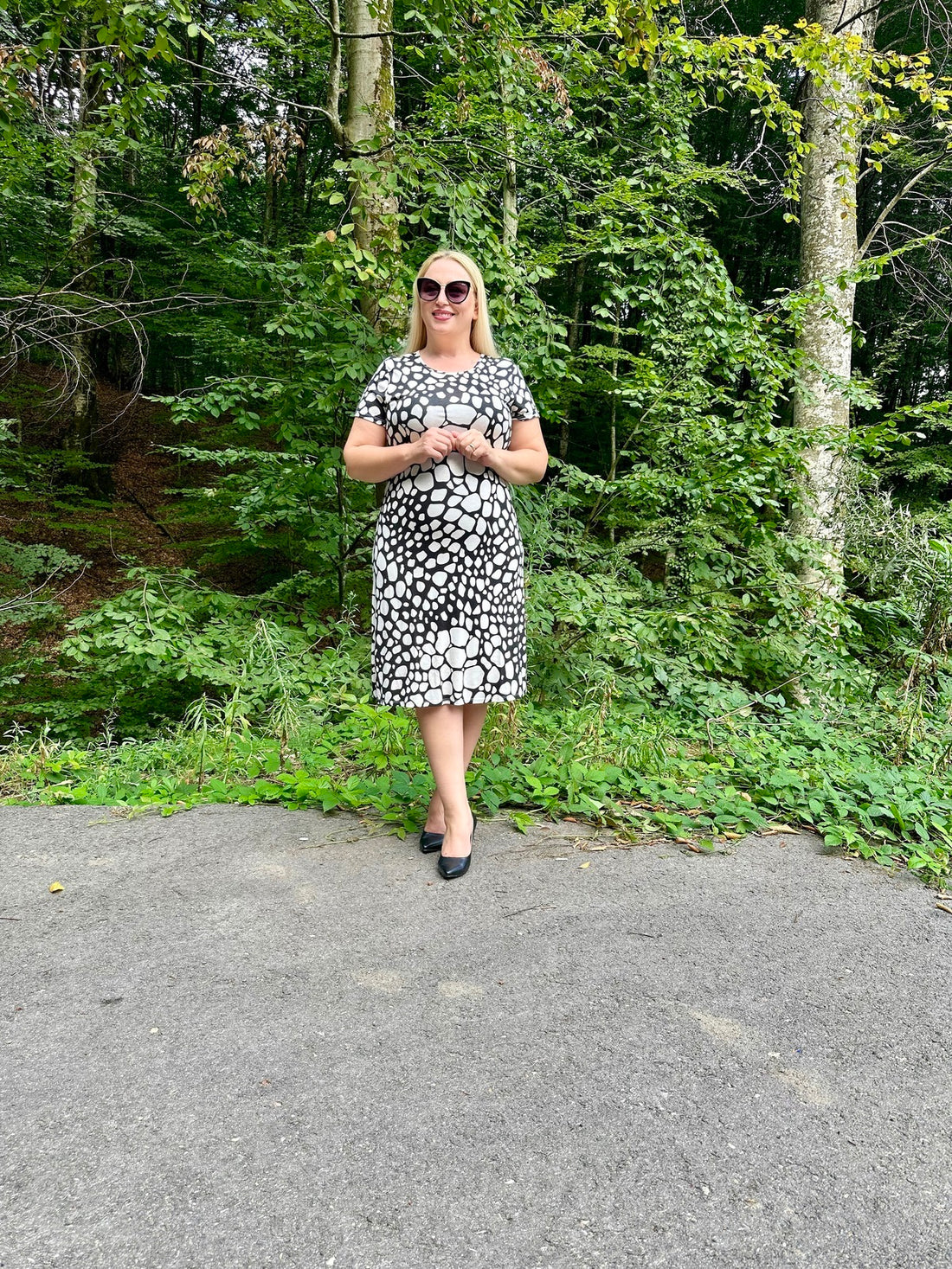 Siyah Beyaz Taş Desen Penye Elbise