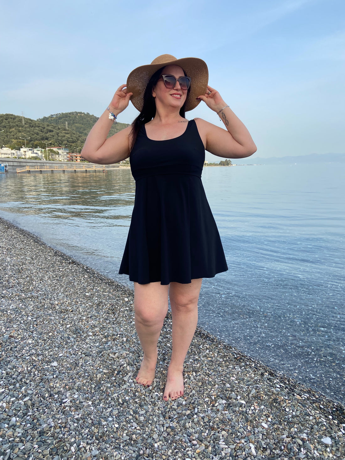 ŞORTLU SİYAH ELBİSE MAYO