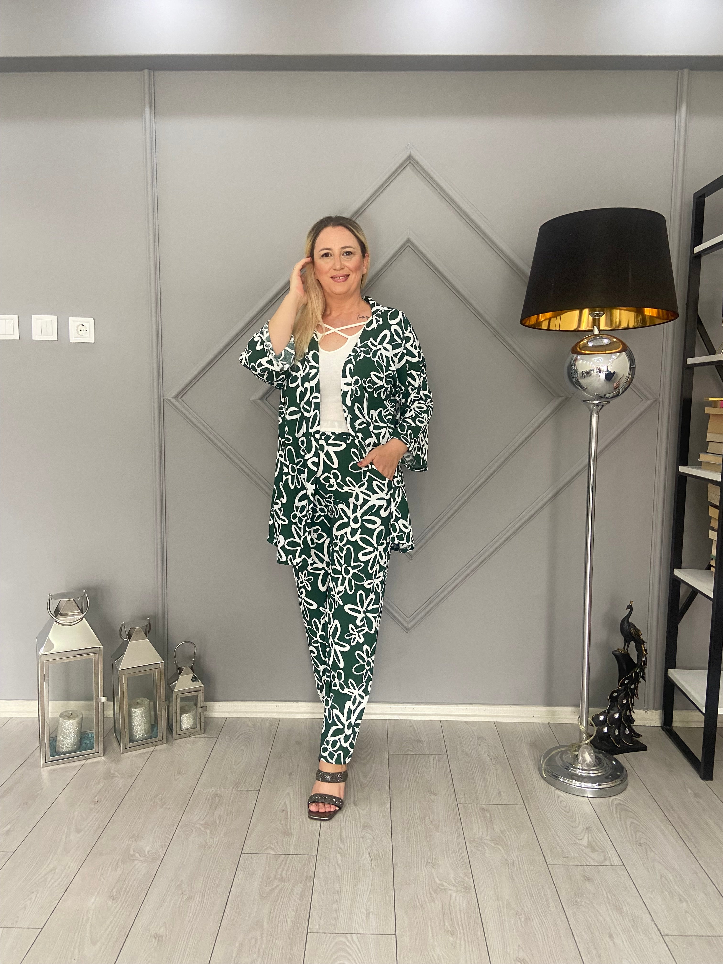 Yeşil Beyaz Desenli Kimono Takım