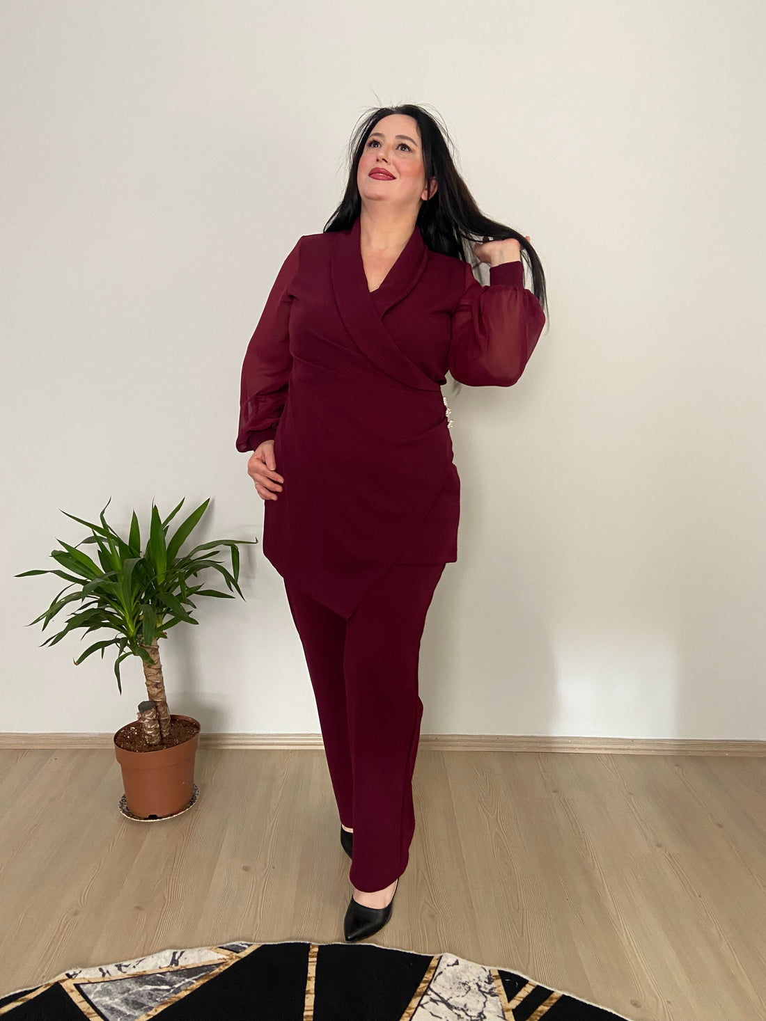 Bordo Özel Tasarım Düğme Detaylı Takım