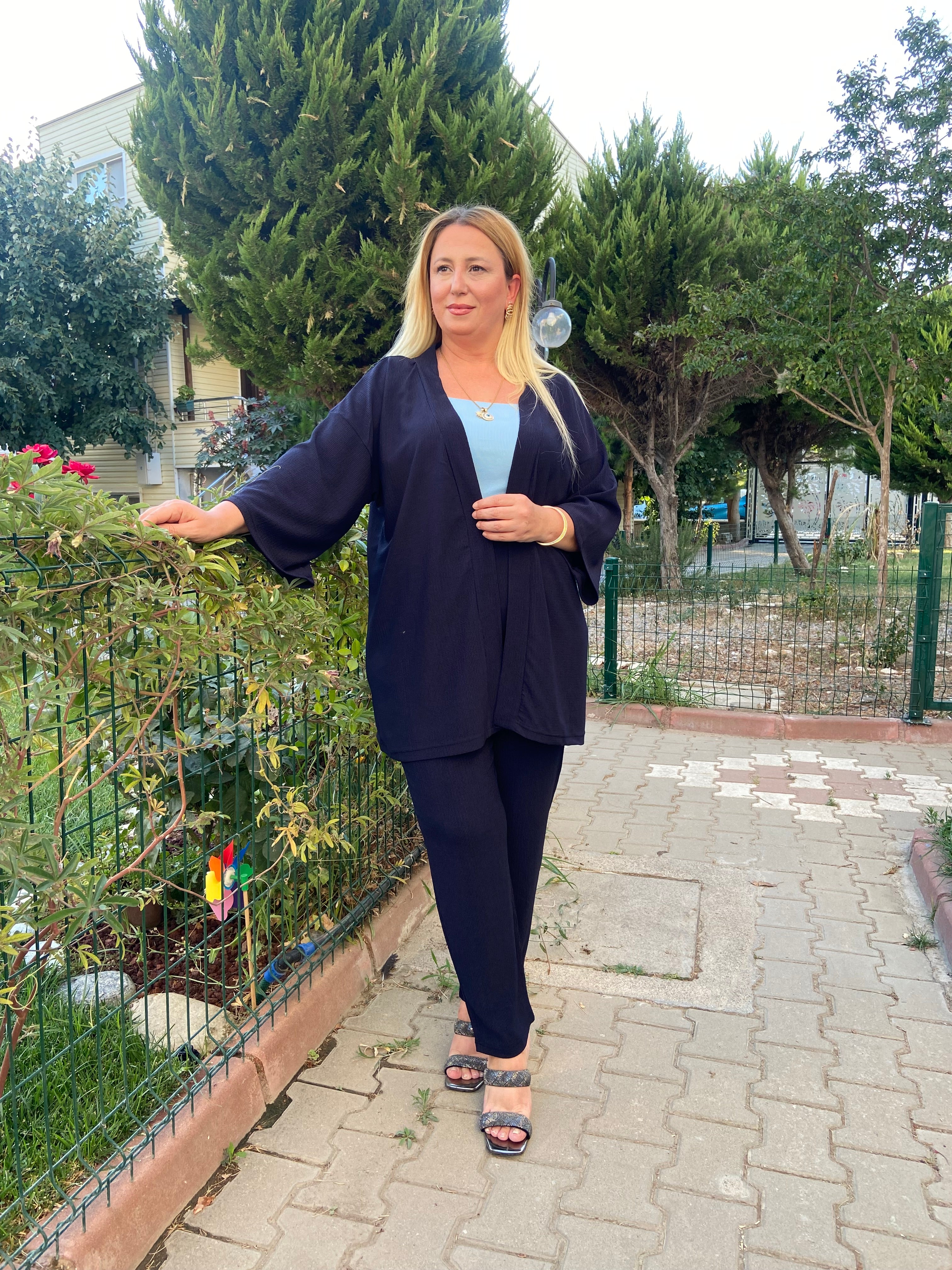 Üçlü Lacivert kimono Takım