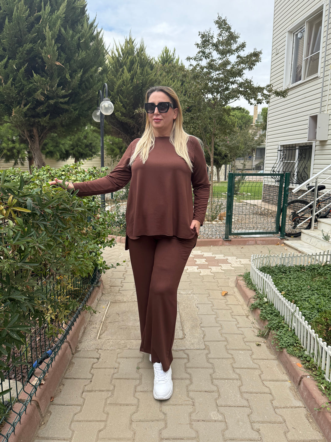 Rahat & Şık İki İplik Penye Takım – Kahve