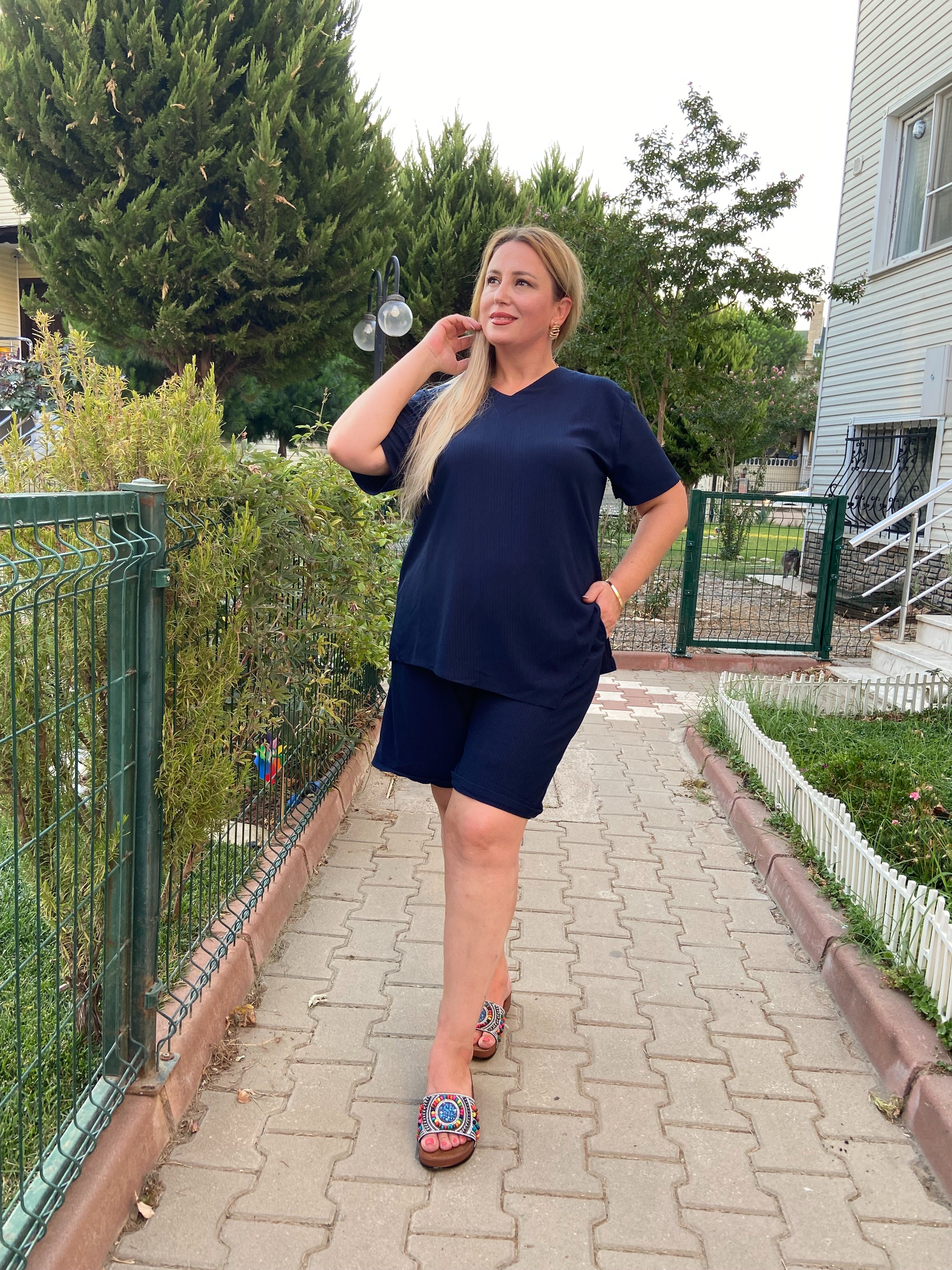 Lacivert Cepli Şortlu Takım