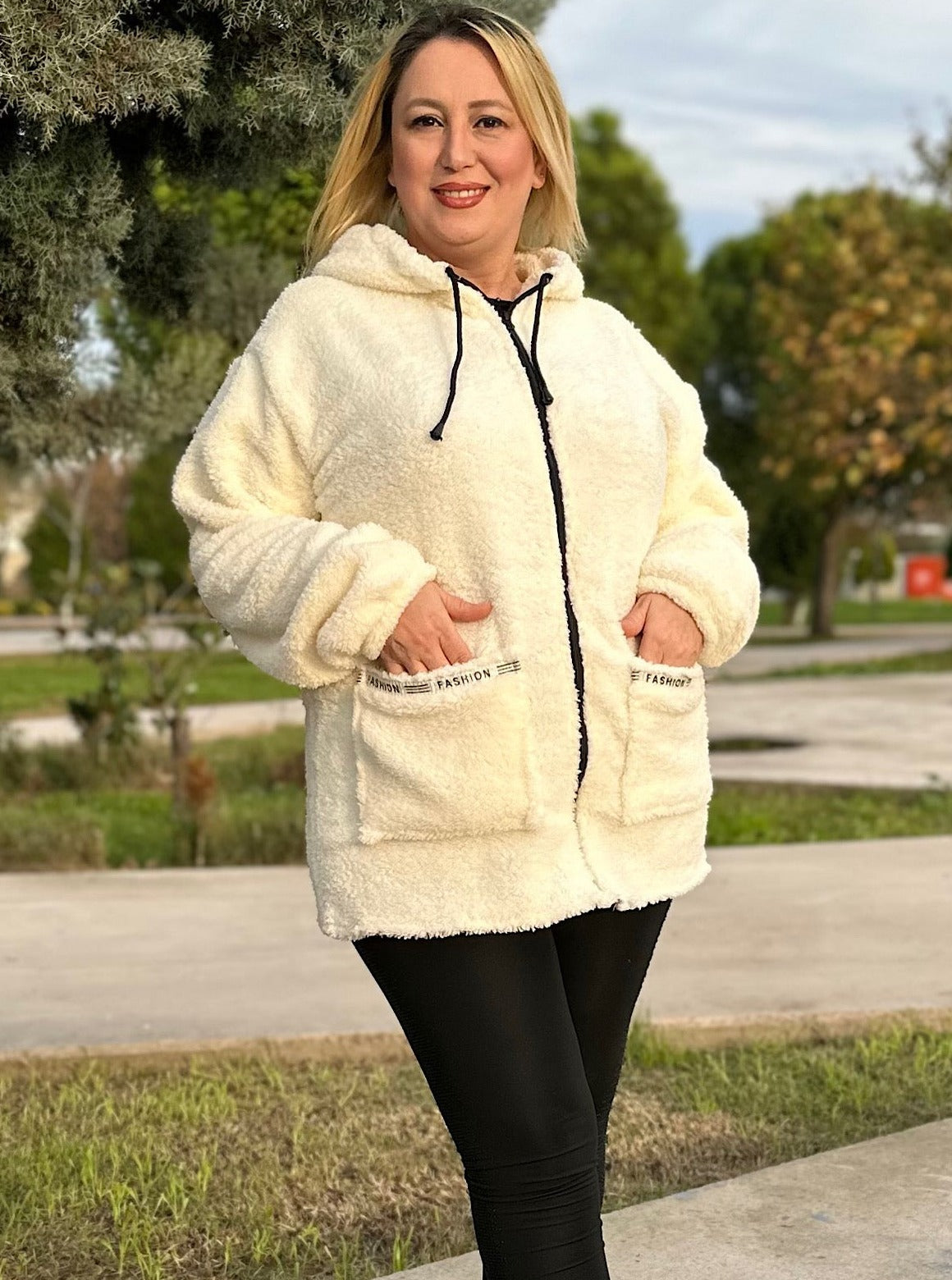Büyük Beden Peluş Ceket