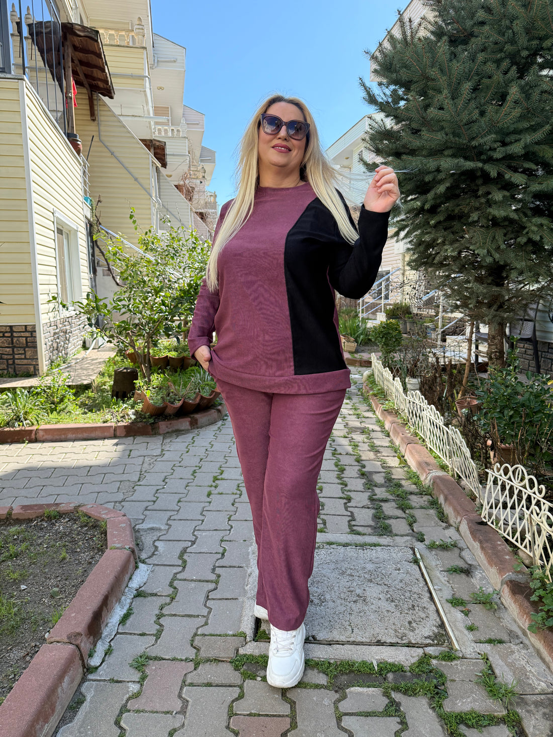 Büyük Beden Bordo-Siyah Garnili Eşofman Takımı