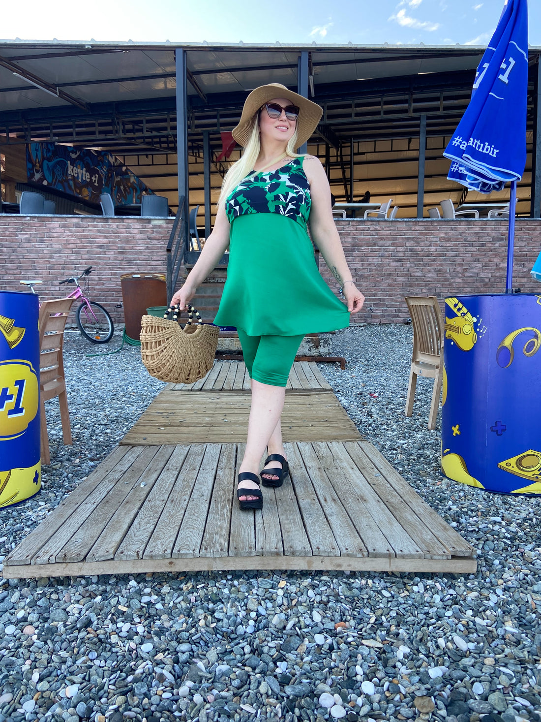 Yeşil Desnli Taytlı Mayo Takım