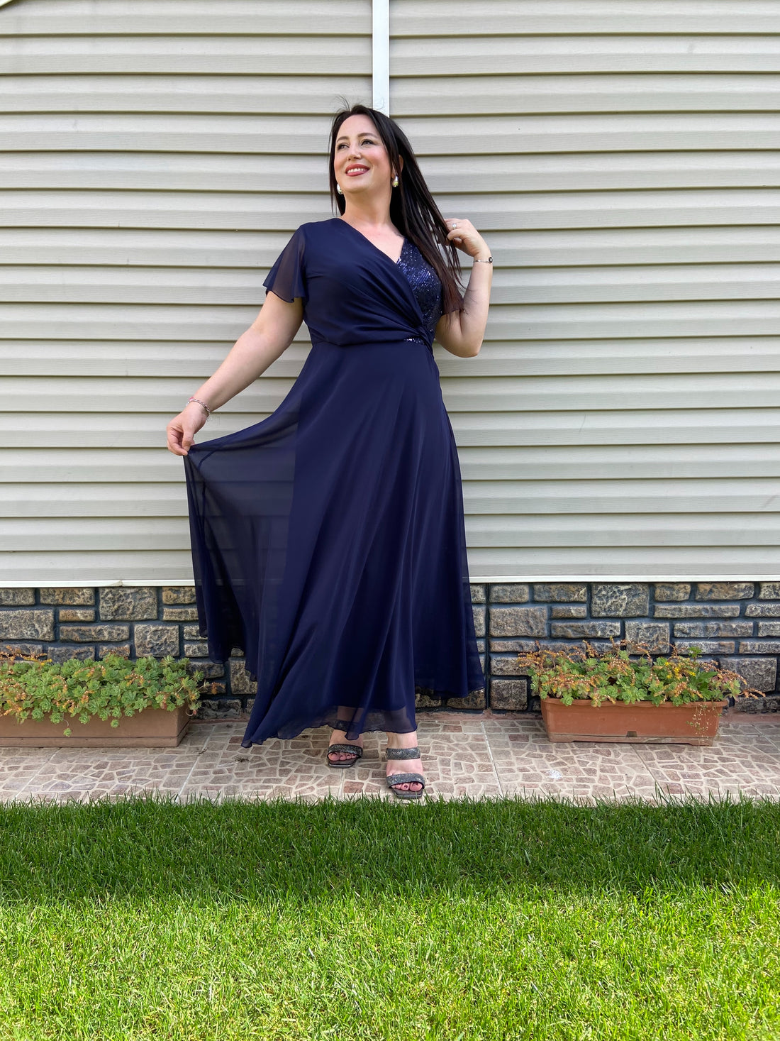 Şifon Lacivert Payet Detaylı Abiye Elbise