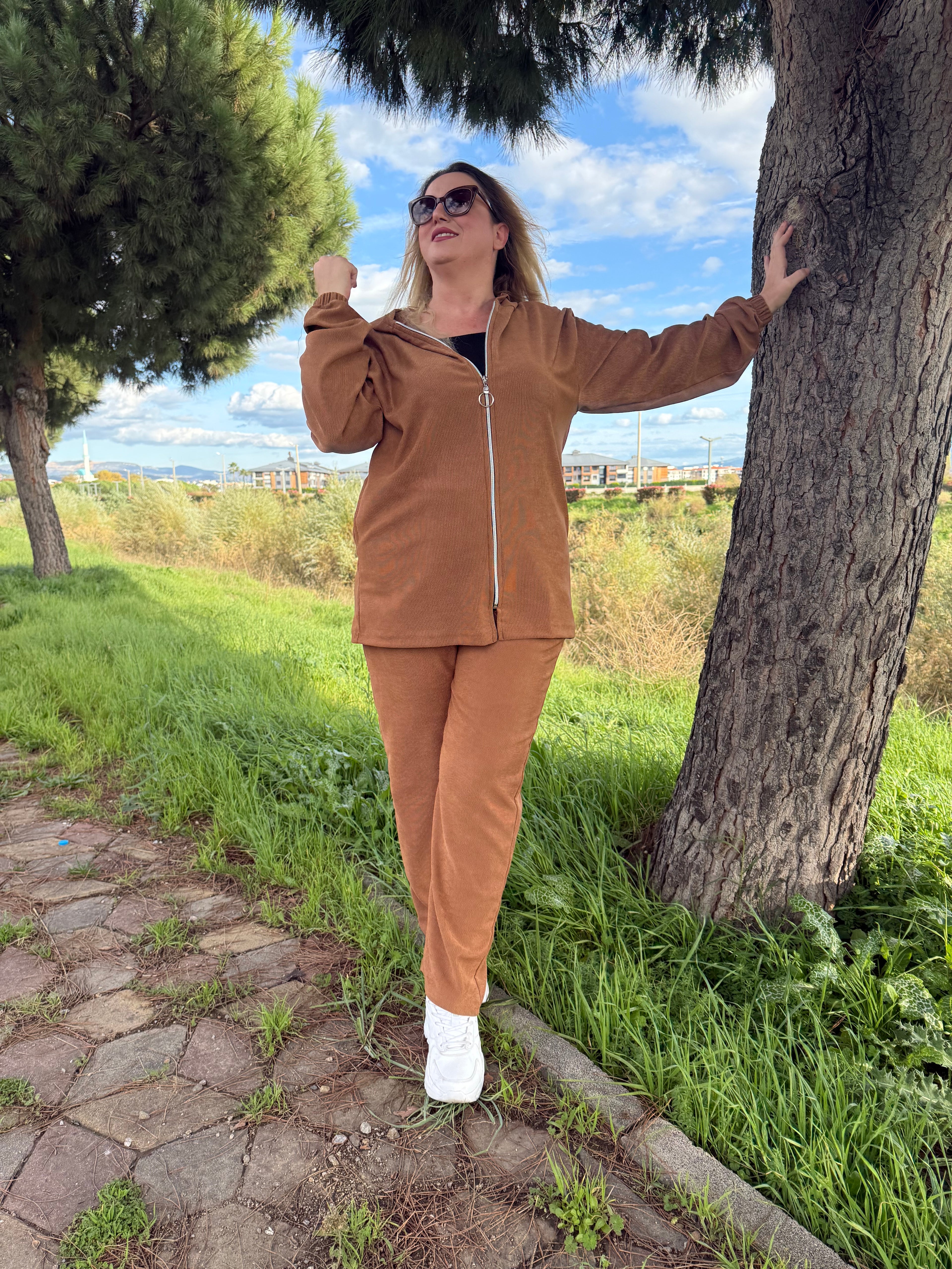 Kadın Fitilli Karamel Eşofman Takımı