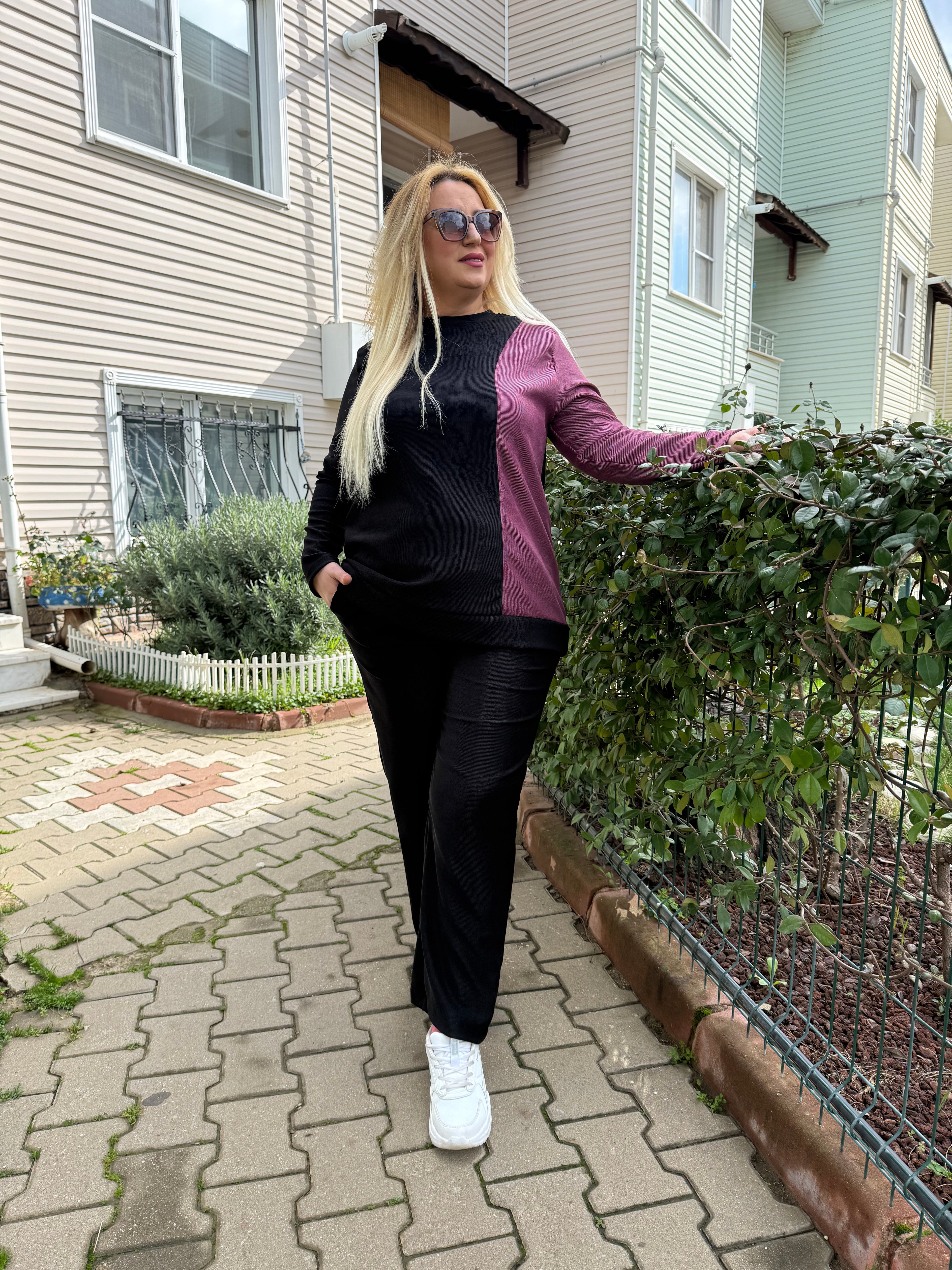 Büyük Beden Siyah - Bordo Garnili Eşofman Takımı