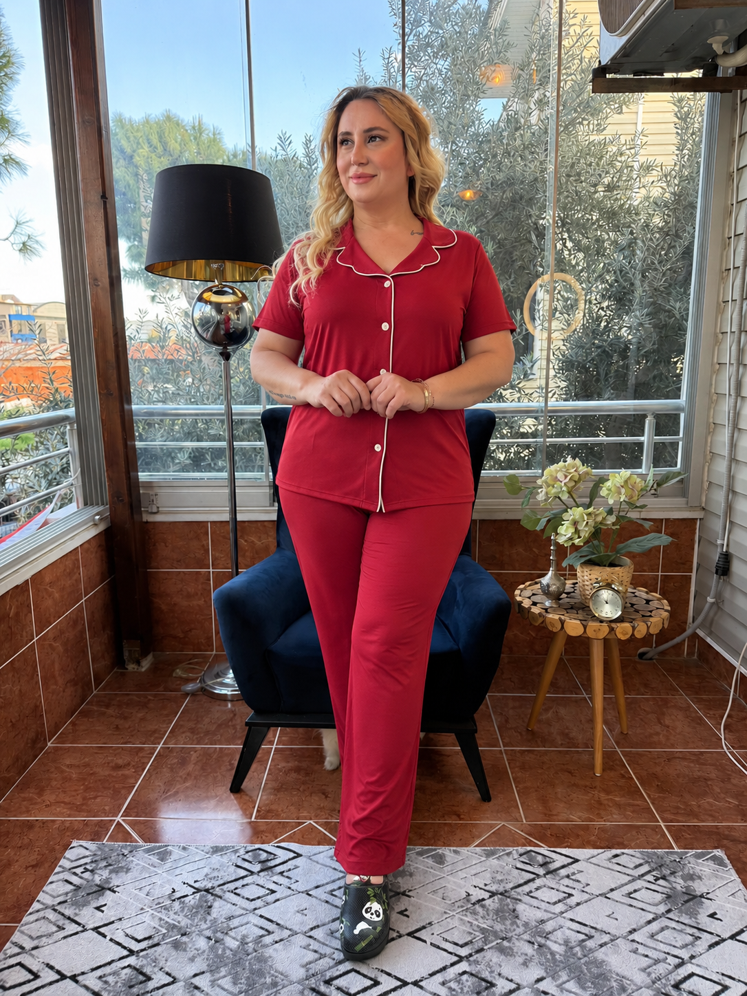 Büyük Beden Düğmeli Kırmızı Pijama Takım