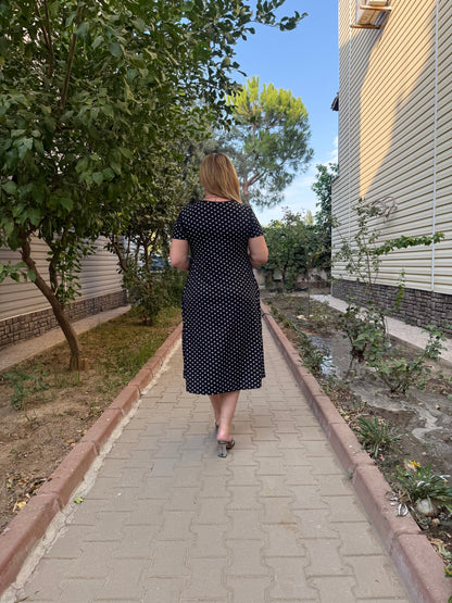 Puantiye Desenli Penye Elbise