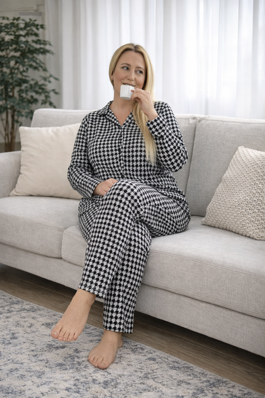 Kaz Ayağı Desenli Pijama Takımı